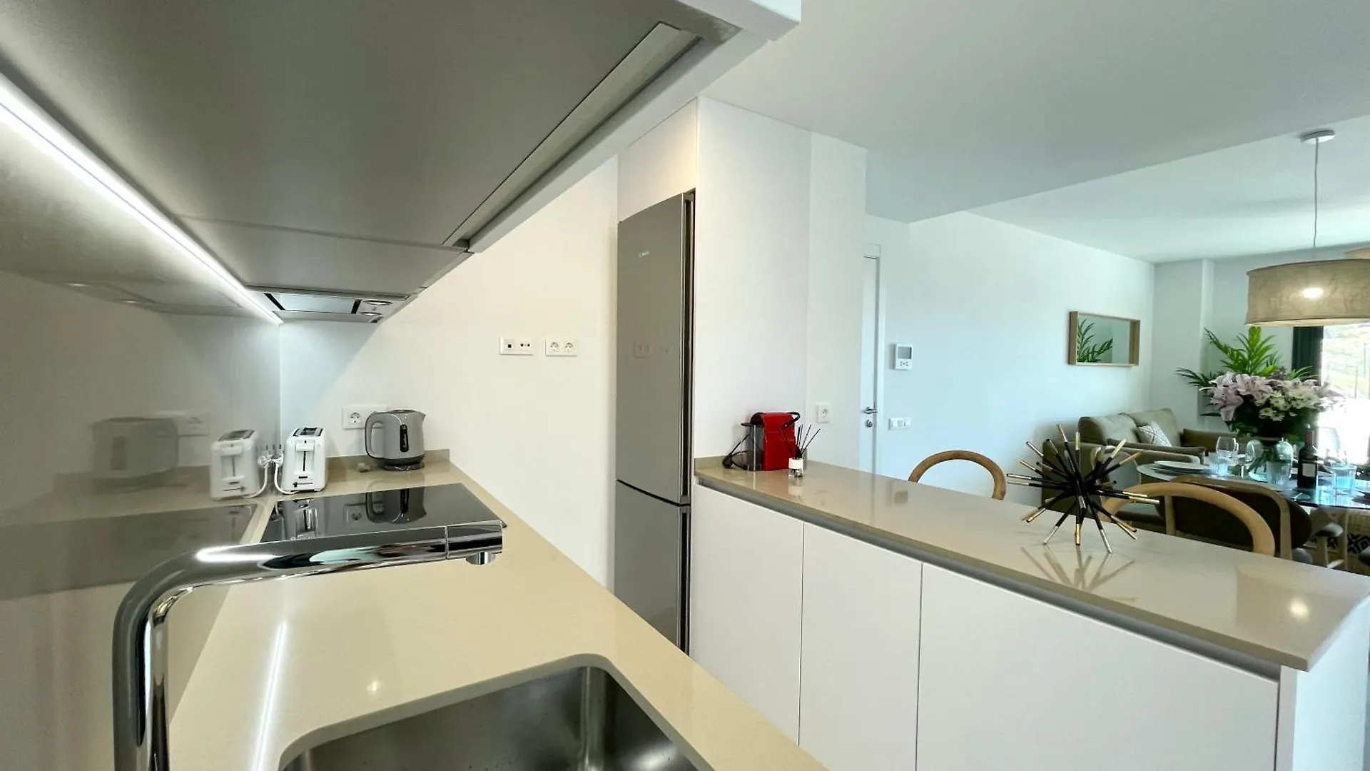 Beach Paradise 2 Bedrooms Fuengirola Spanje