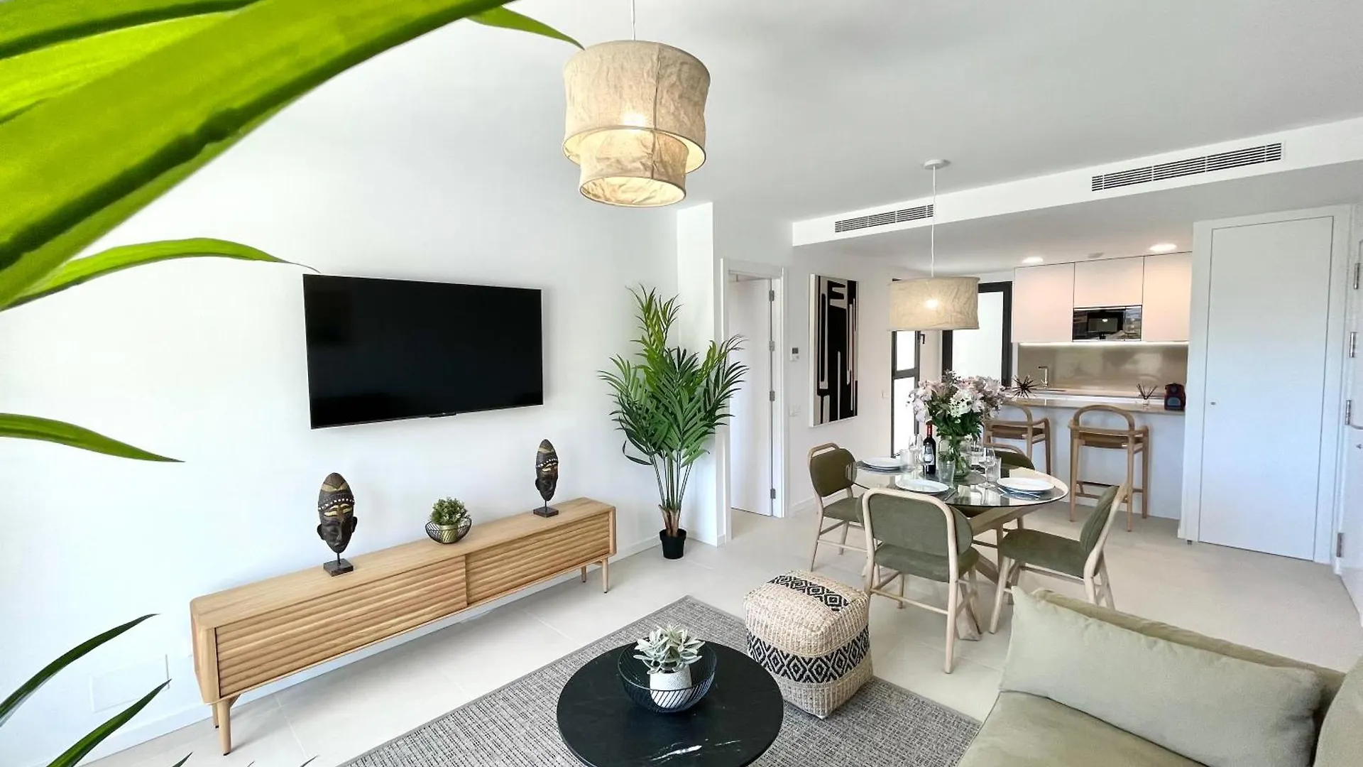 Beach Paradise 2 Bedrooms Fuengirola